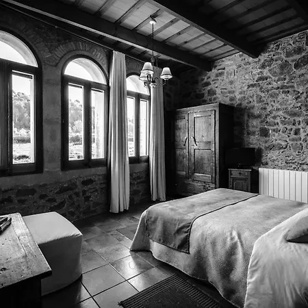 Hotel Barnosell - Els Masos D'en Coll
